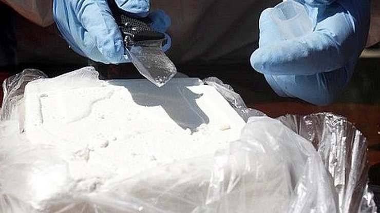 Лодку с 600 килограммами кокаина прибило к берегу Маршалловых островов