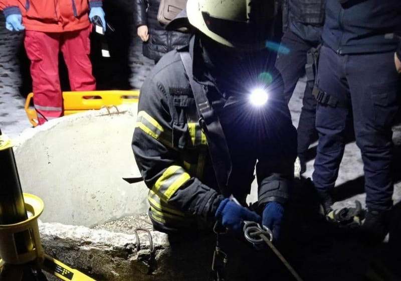 Семилетний мальчик упал в заброшенный колодец в Краматорске