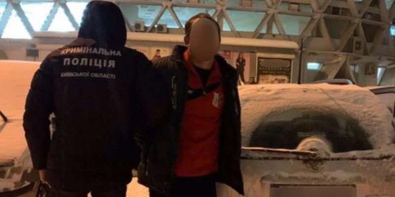 На Киевщине поймали банду таксистов-клофелинщиков