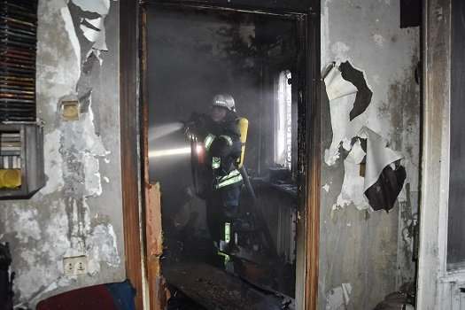 В Одессе при пожаре жилого дома погибло два человека (ФОТО)