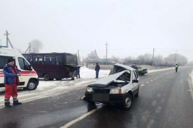 В ДТП в Харьковской области погибли два человека (ФОТО)