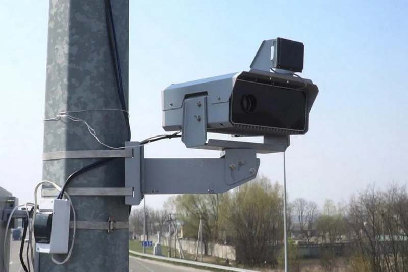 В Киеве камеры будут следить за проездом по полосе общественного транспорта