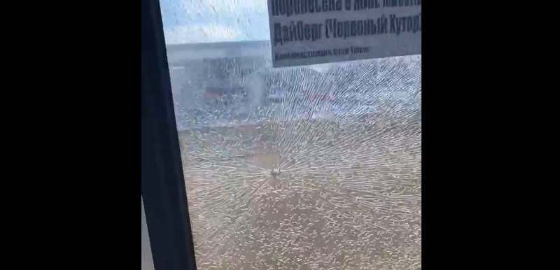 В Одессе неизвестные обстреляли маршрутку с пассажирами