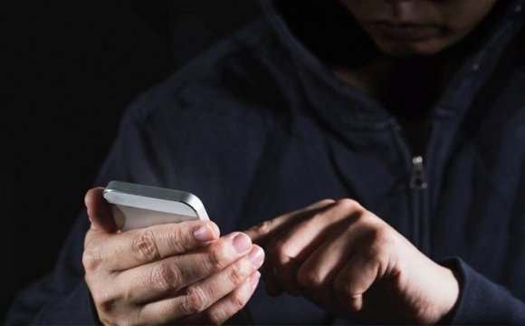 В Запорожье мужчина украл у знакомого два телефона (ФОТО)
