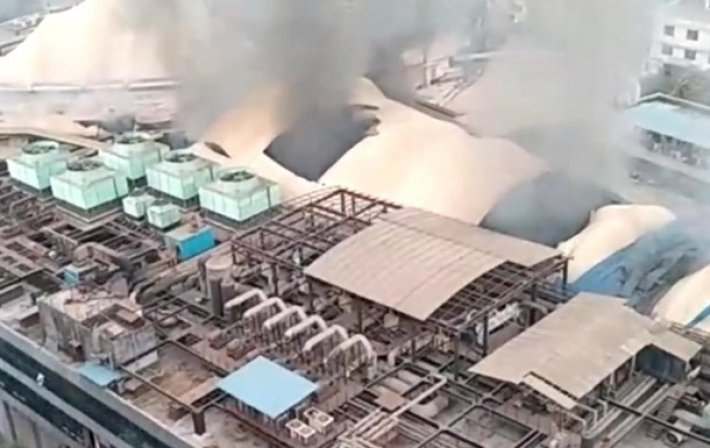 При пожаре в COVID-больнице в Индии погибли шесть человек