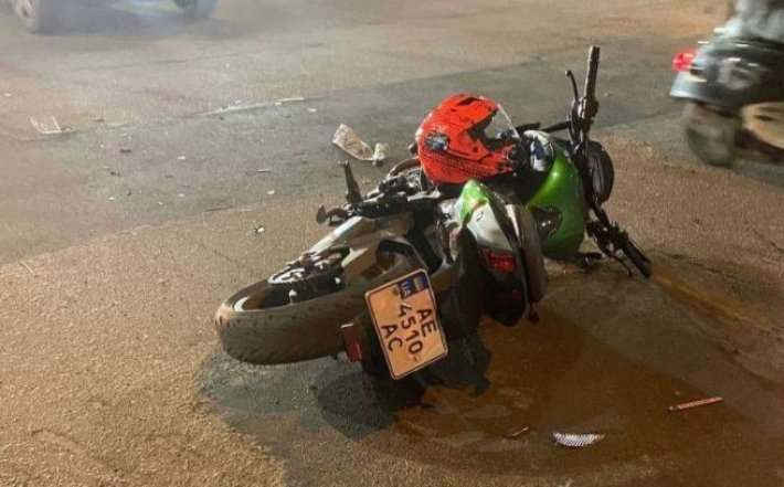 В центре Днепра автомобиль Honda сбил мотоциклиста