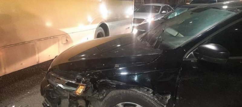 Военный устроил аварию на служебном авто в Киеве (ФОТО)