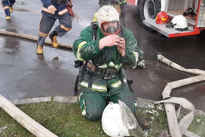На Прикарпатье из пылавшей больницы эвакуировали 37 человек (ВИДЕО)