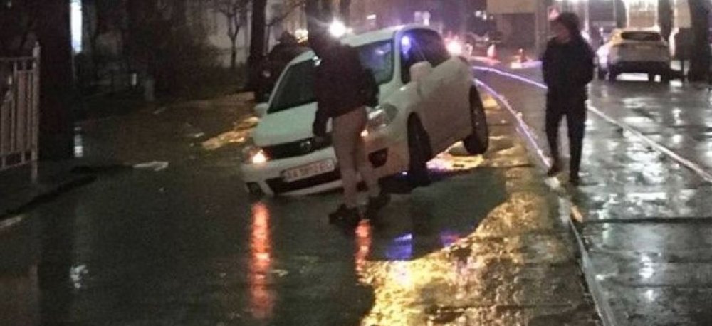 В Киеве ткси Uber «ушло» под землю