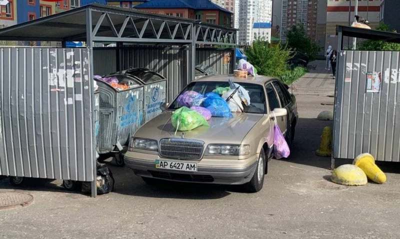 В Киеве проучили еще одного «героя парковки» (ФОТО)