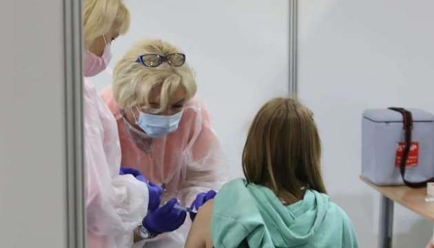 В Киевской области откроют еще три центра массовой вакцинации