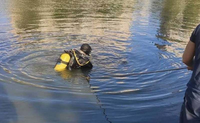 В Киеве в озере обнаружили тело утопленника