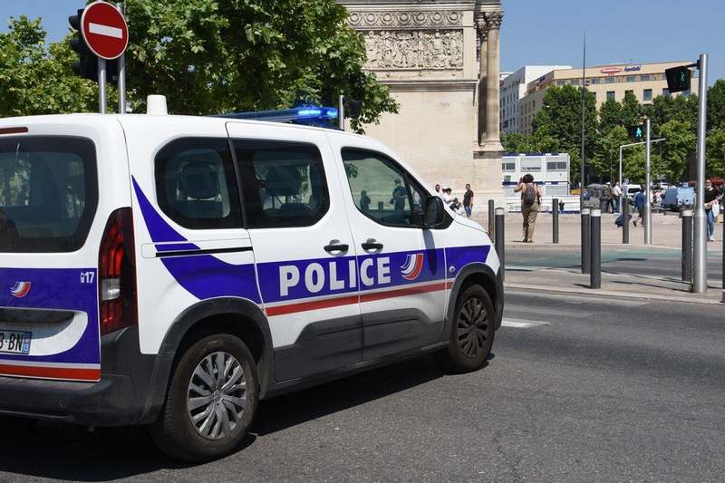 Один человек погиб в результате стрельбы у детского сада в Марселе