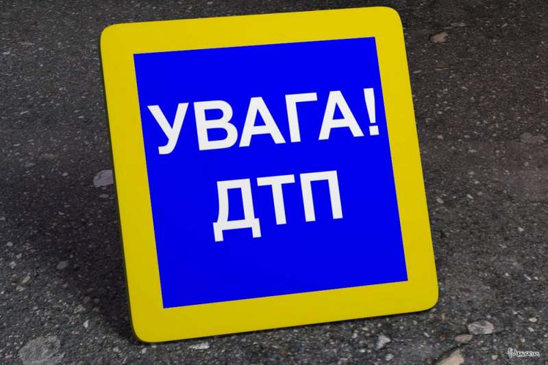 Пьяный водитель на Skoda Octavia устроил ДТП в Харьковской области