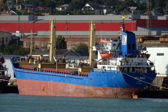 В Греции затонуло судно с 7000 тонн украинской пшеницы