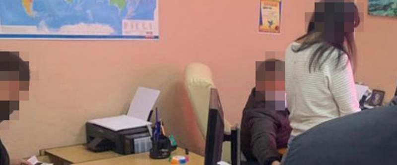 В Харькове разоблачили турфирму, занимавшуюся массовой фальсификацией ПЦР-тестов