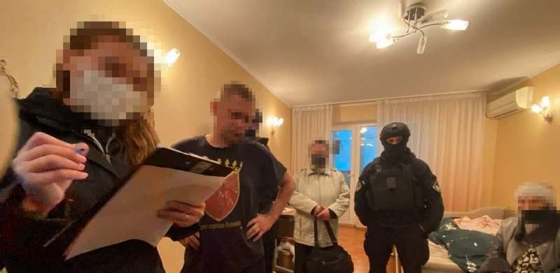 В Киеве задержали банду коллекторов-вымогателей