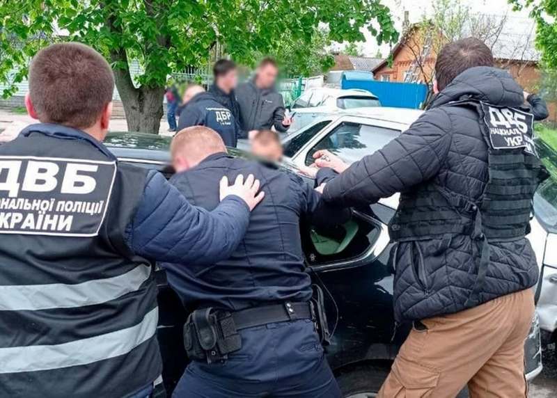 В Чернигове задержали полицейского за взяточничество