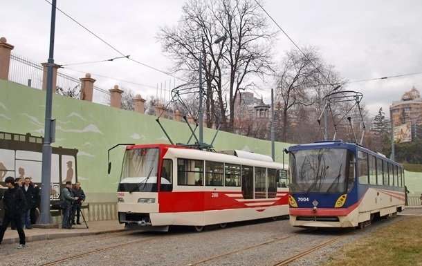 Под колесами трамвая в Одессе погиб мужчина