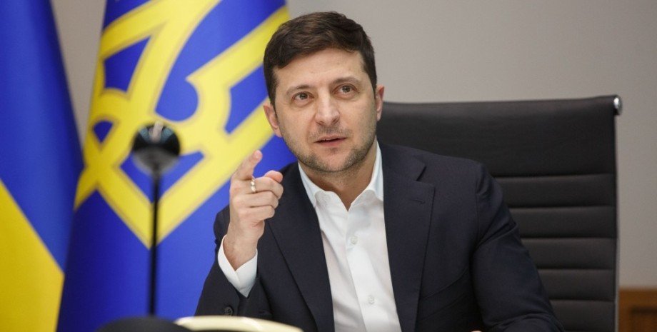 Президент Украины заявил, что вакцинированные украинцы получат 1 тысячу гривен (ВИДЕО)