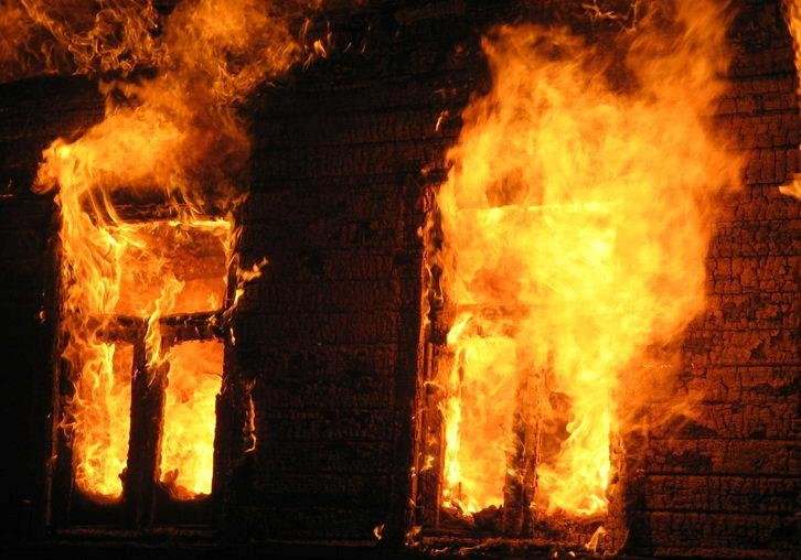 В Запорожской области во время пожара погибли двое мужчин