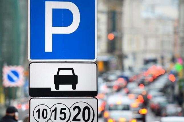 В сети показали фото сверхнаглого "героя парковки" в Киеве