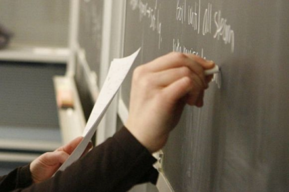 Зарплаты учителей в Украине вырастут с 1 января