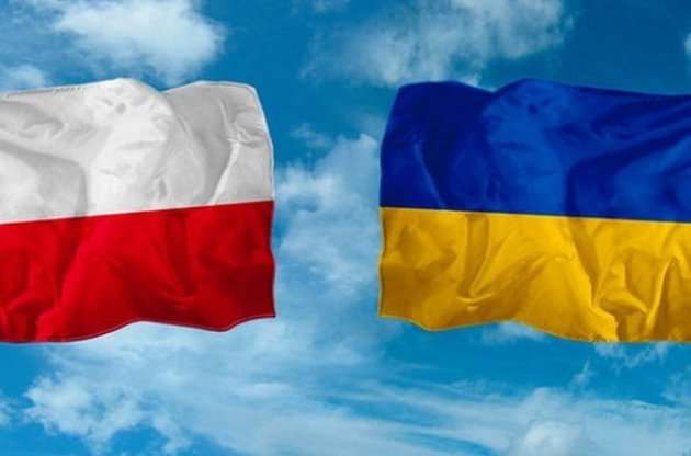 Польща очолила перелік країн, куди торік найчастіше їздили українці