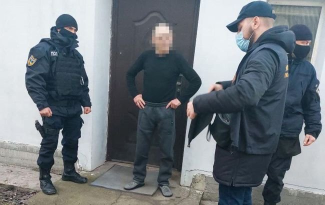 Поліція затримала "смотрящого" за одним із міст Дніпропетровської області