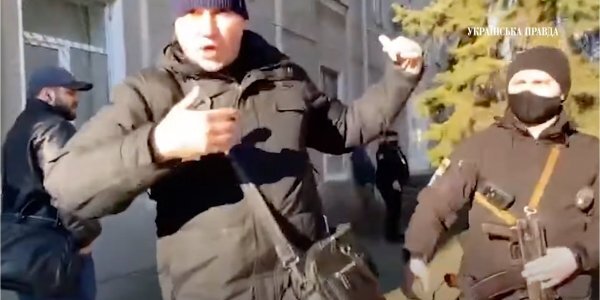 У Дніпрі напали на журналістів "Української правди" (ВІДЕО)