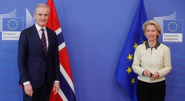 ЕС предупредил РФ о "беспрецедентной изоляции"