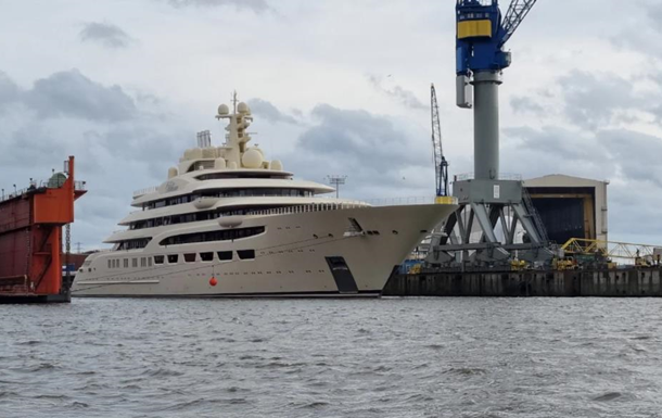 Немцы арестовали яхту российского миллиардера Усманова