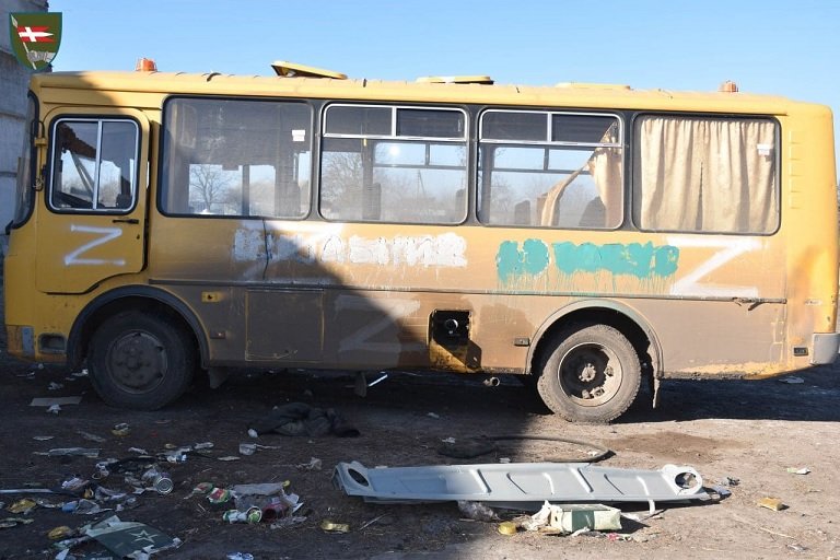 ВСУ ликвидировали рашистов, катавшихся на школьном автобусе