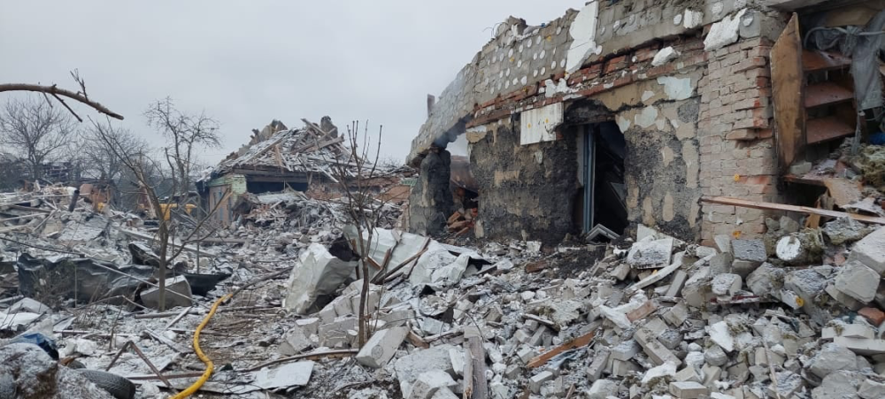 В Житомире войска РФ разрушили дома и перинатальный центр