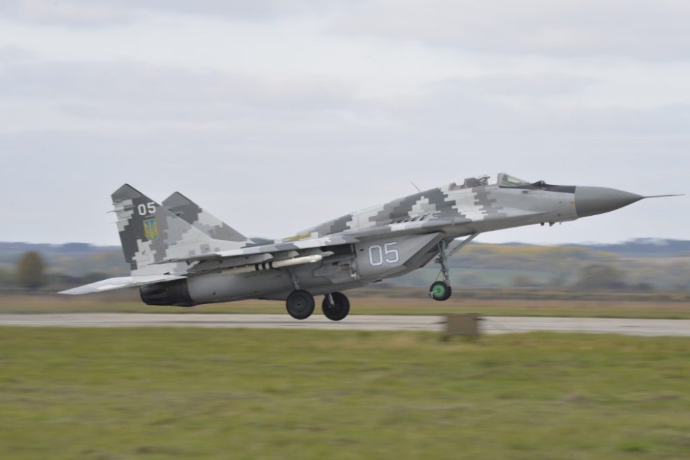 Польша готова незамедлительно передать истребители МиГ-29 в пользу Украины