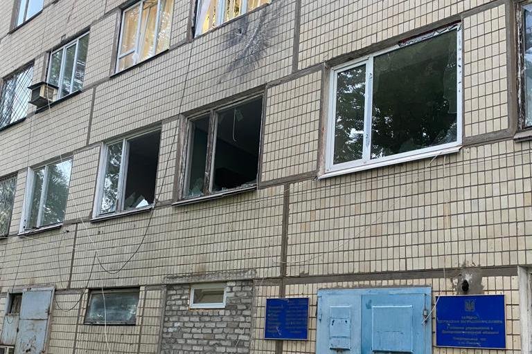 Здание полиции на Днепропетровщине обстреляли из гранатомета