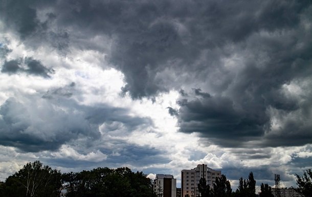 Дощі та грози накриють майже всю Україну