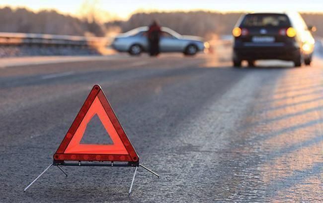 На Львівщині водій авто на смерть збив чоловіка