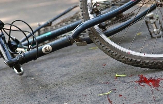 У ДТП на Волині мотоцикліст збив велосипедиста, який помер у лікарні