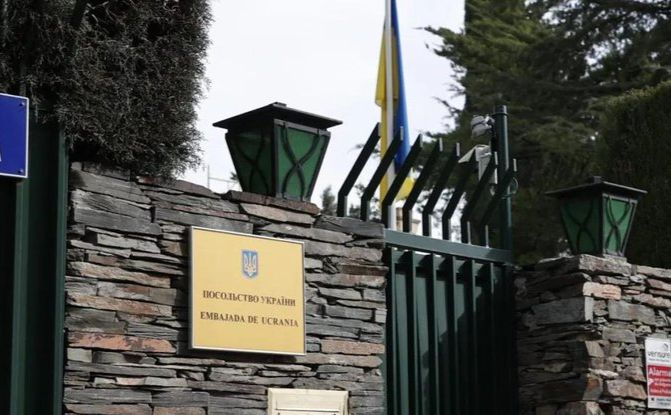 Зафіксовано 17 випадків залякування дипломатів України за кордоном