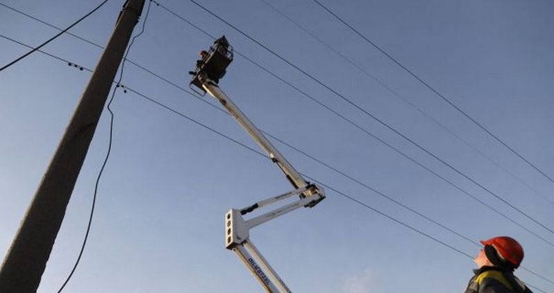 На деокупованій території Миколаївщини підірвалось авто з бригадою енергетиків