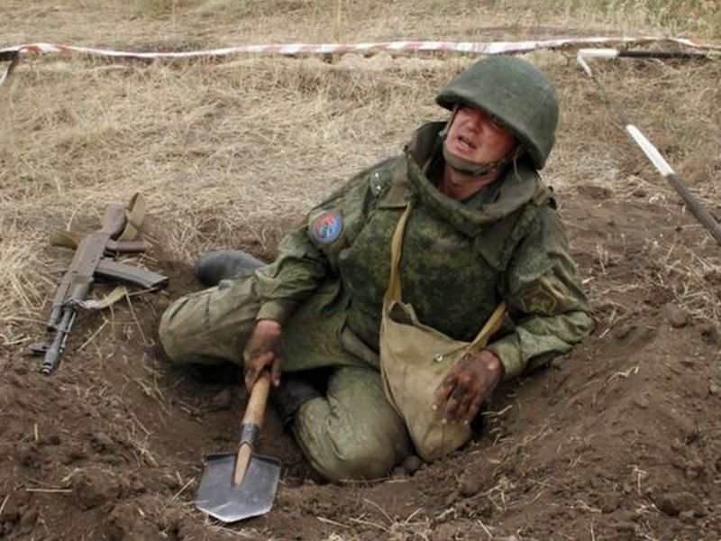 Справи геть кепські: російські солдати йдуть у бій проти ЗСУ з лопатами