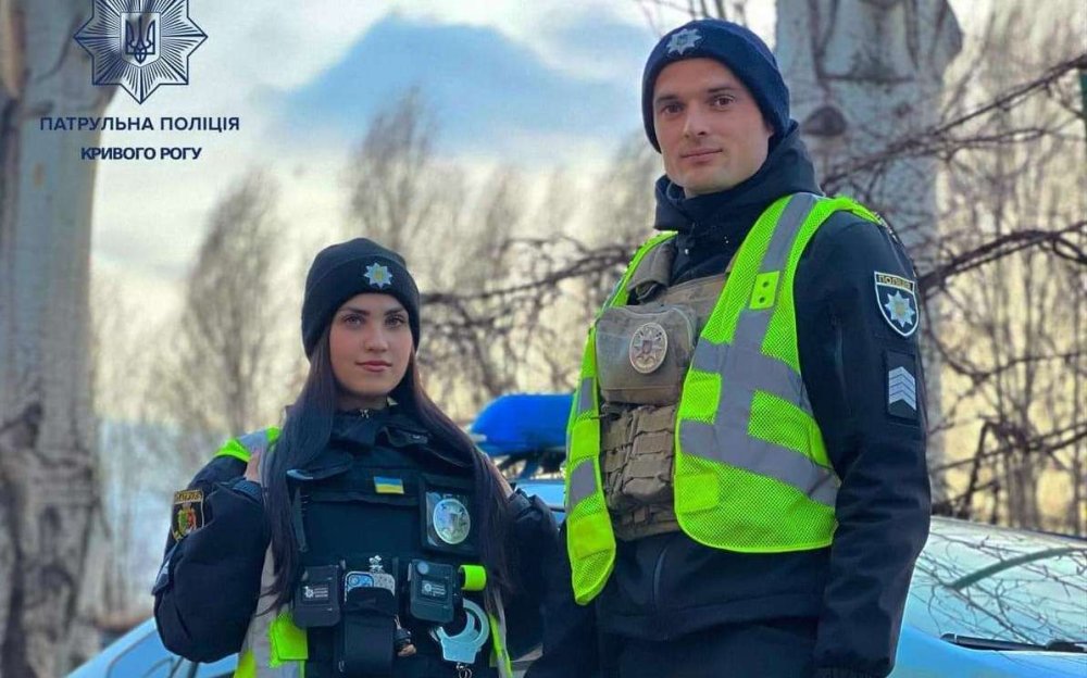 Перестав дихати: У Кривому Розі поліцейські врятували немовля