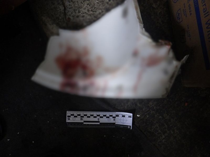 У Києві нападник тяжко травмував чоловіка уламком керамічної раковини (ФОТО)