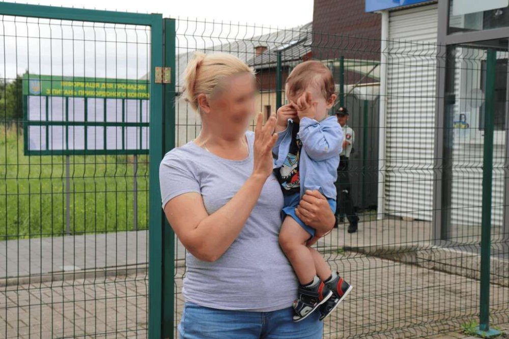 Українець намагався купити немовля, щоб перепродати за 25 тисяч доларів (ФОТО)