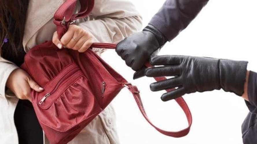 На Одещині чоловіка засуджено за жорстокі вуличні пограбування жінок