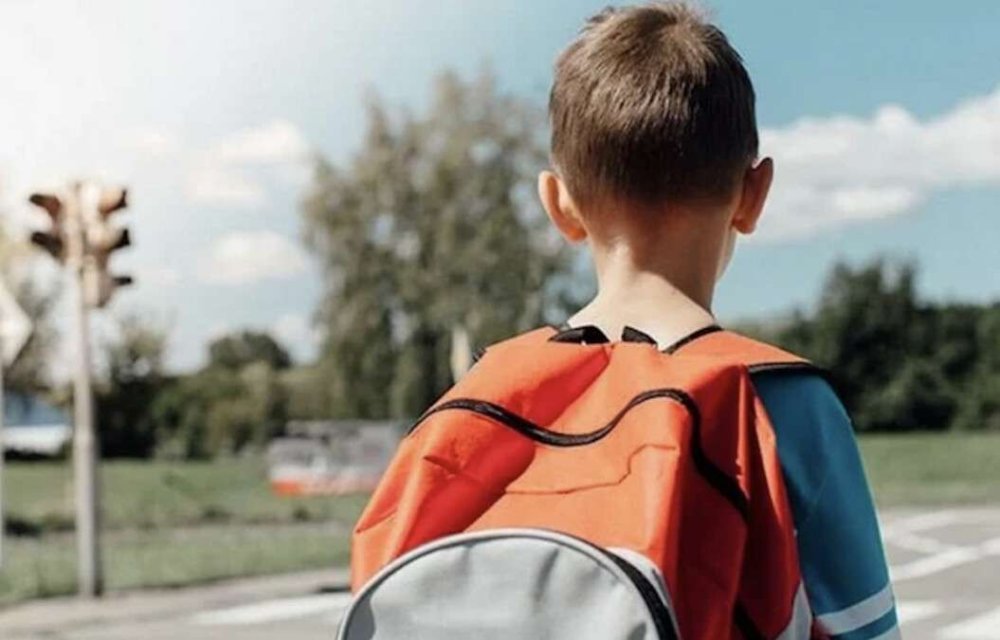 У Дніпрі автомобіль збив маленького хлопчика