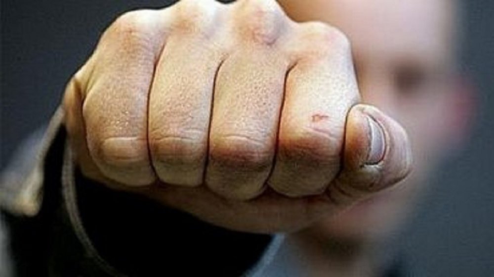 На Київщині 31-річного чоловіка заґратовано за підозрою у вбивстві матері