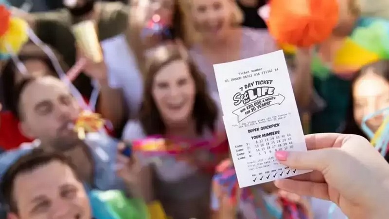 Абсолютна випадковість: жінка зірвала куш у лотереї, навіть не купуючи виграшний білет