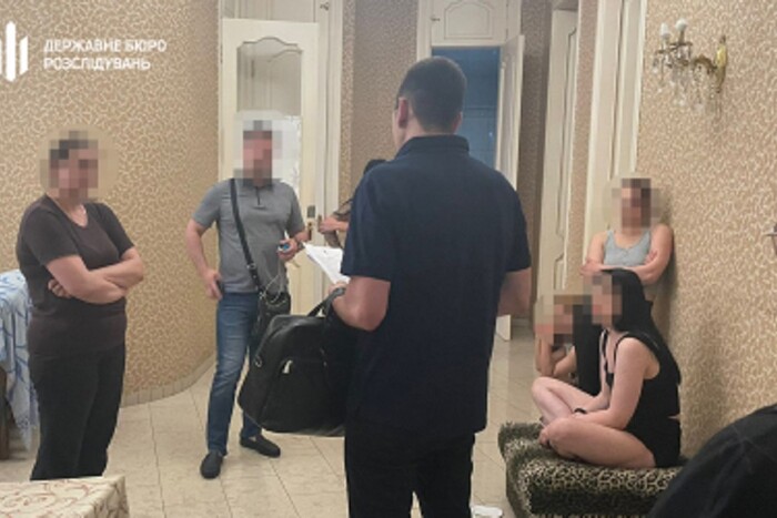 В Одесі поліцейський організував мережу борделів для іноземців (ФОТО)